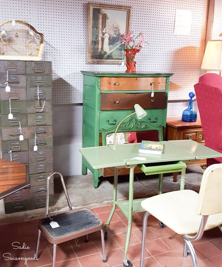 Antiquing, Junking, and Thrift Shopping in Louisville, KY