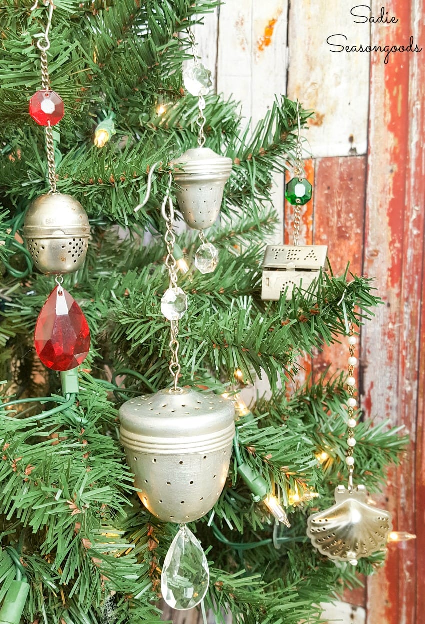 DIY Christmas Ornaments