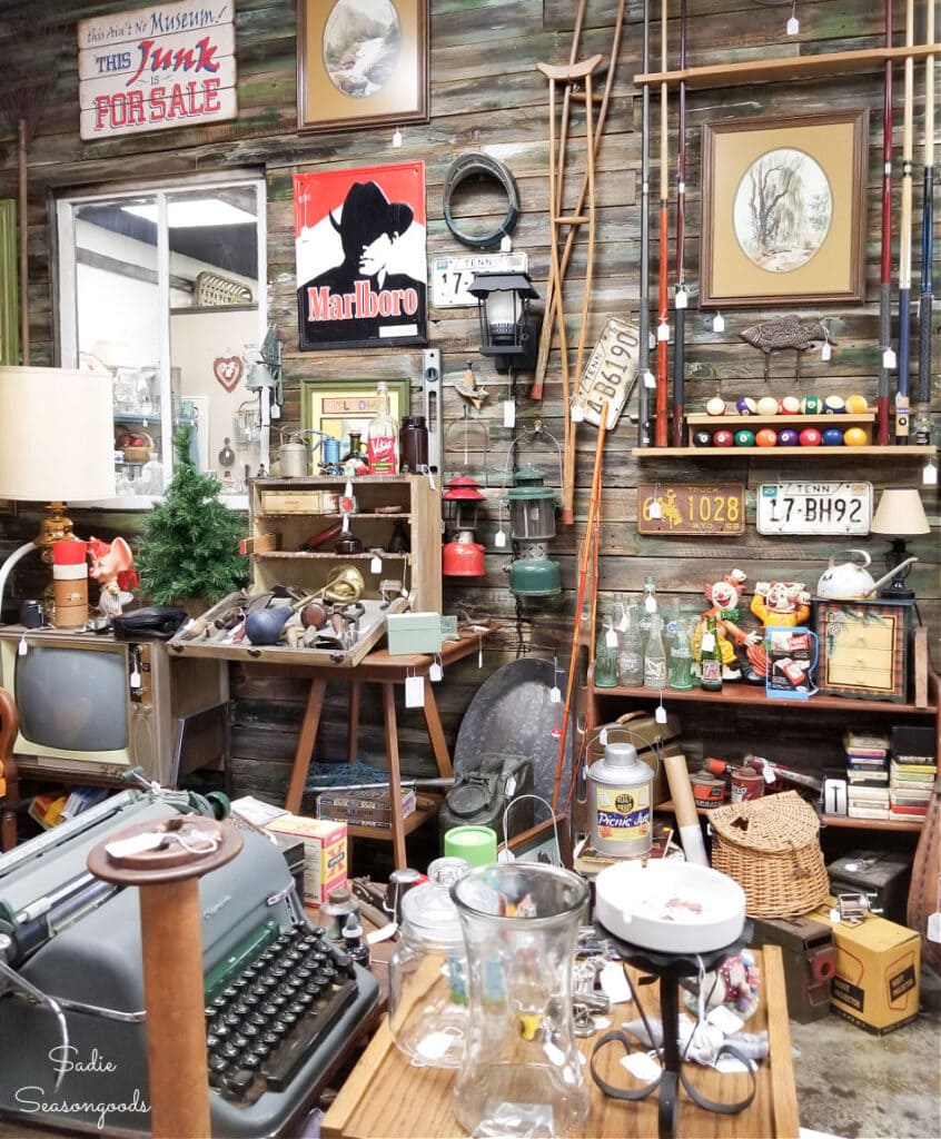 Junking and Antiquing in Cleveland, TN for a Fun Day Trip