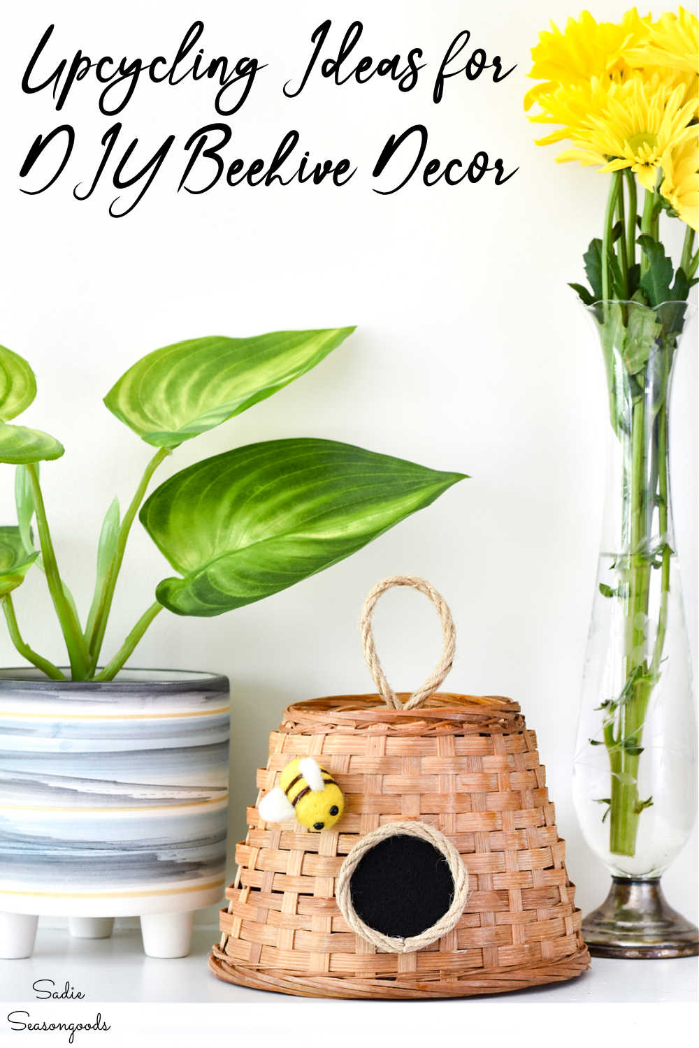 HOW TO DIY BEE SKEP // HOW TO DIY BEEHIVE // BEEHIVE DECORS // HOW