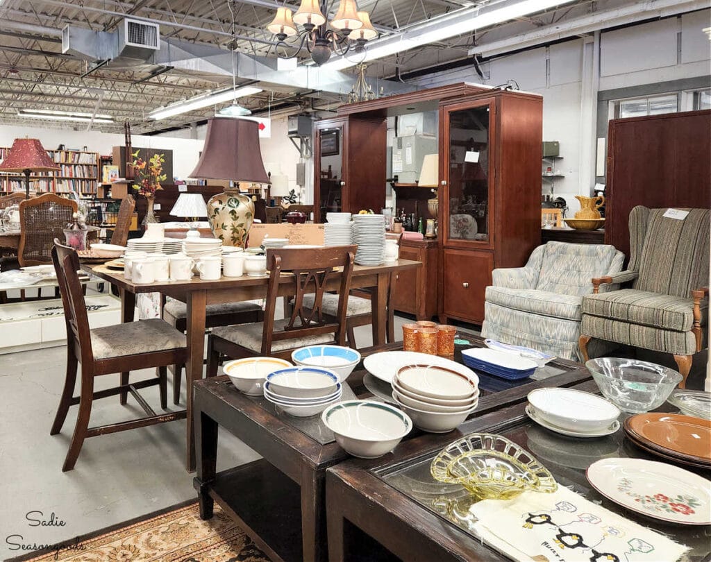 Antique and Thrift Stores in Hickory, NC- Let's Go Junkin'!