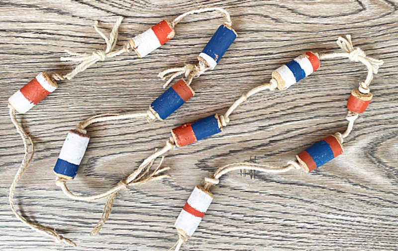 nautical garland from wine corks