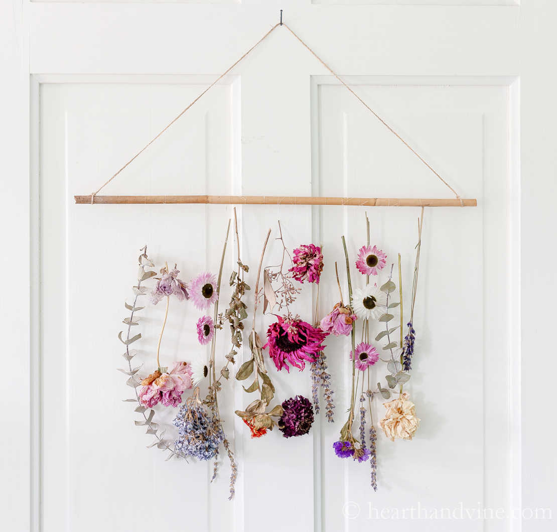 dried flower wall hanging