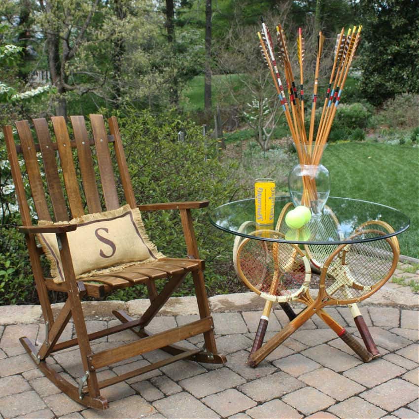 repurposing old tennis rackets as table legs