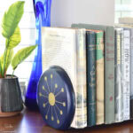 paper towel holder as a desktop bookshelf