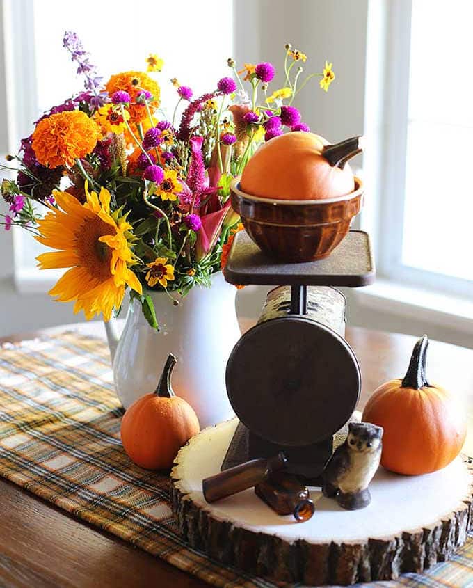 autumn decor from thrift store finds