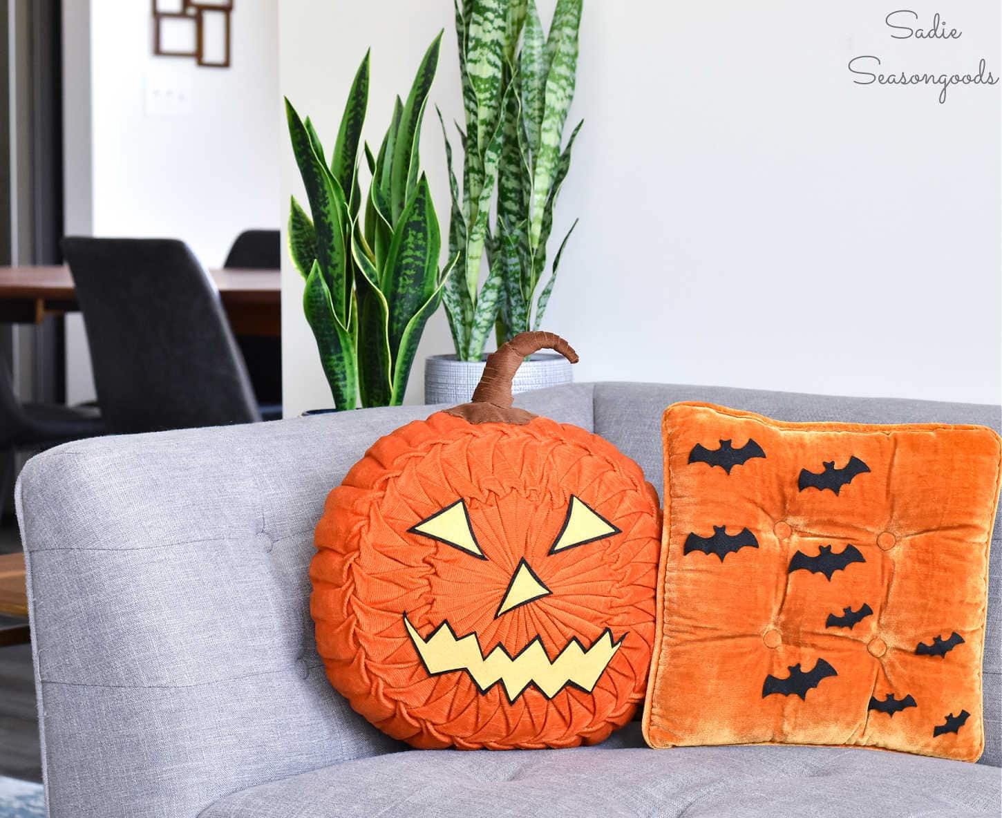 Upcycling a Pair of Halloween Pillows from Vintage Throw Pillows