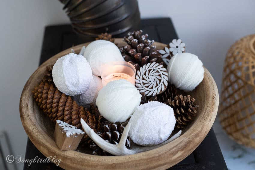 how to make fabric snowballs