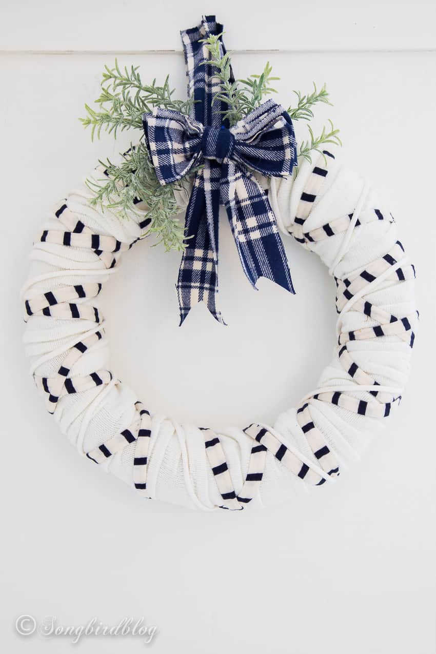 diy scarf wreath