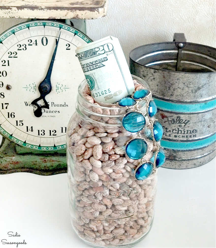 diy secret hiding place in a mason jar